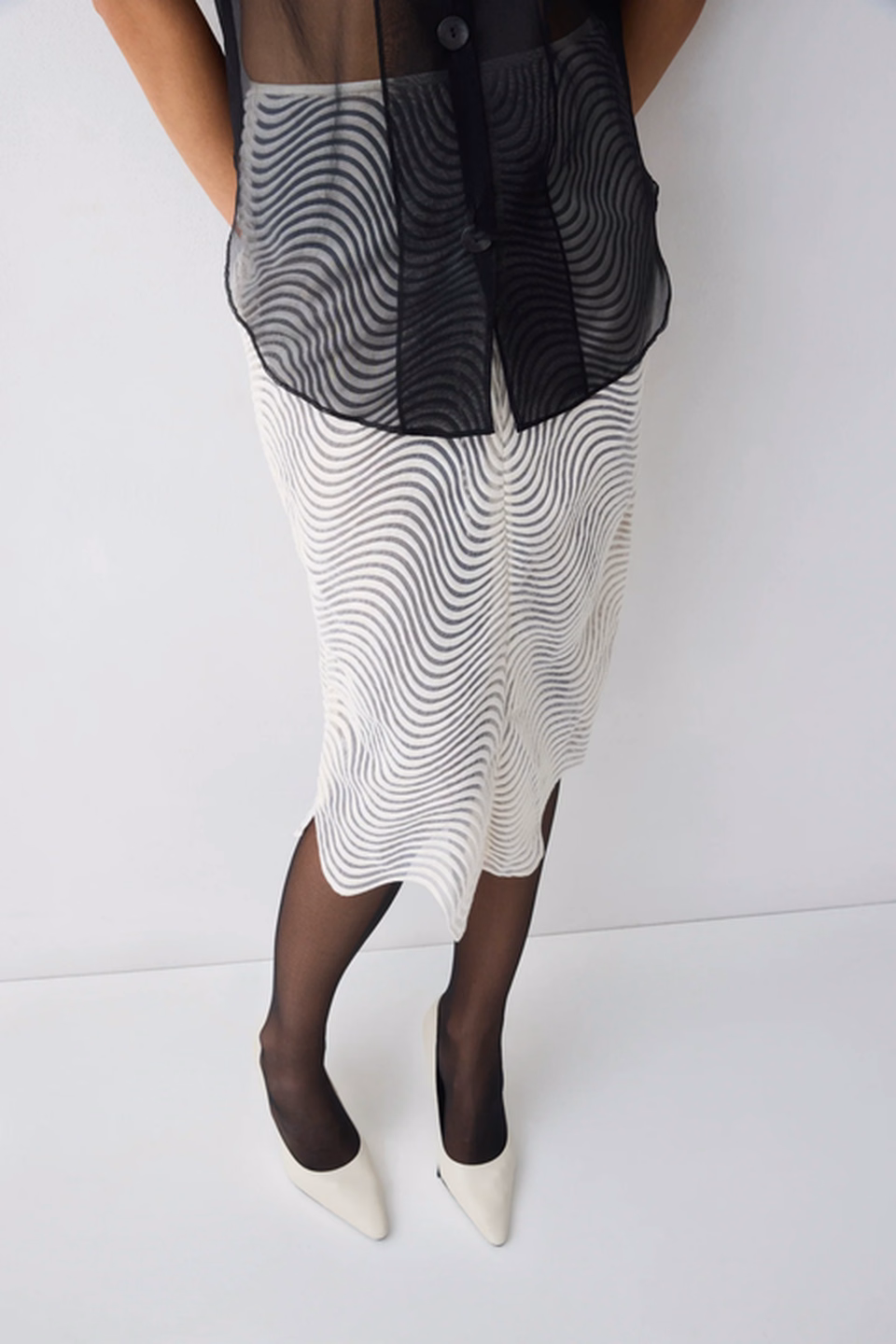 Scalloped Lace Forme Skirt at BIANCA SPENDER